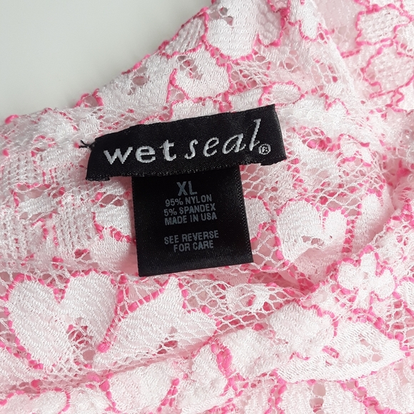 WET SEAL Pink White Lace Short Sleeve Bow Back Top XL - Picture 2 of 8